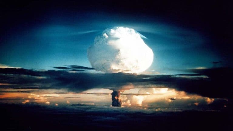 Trump Proposes Multilateral Nuclear Arms Reduction Talks with Russia and China
