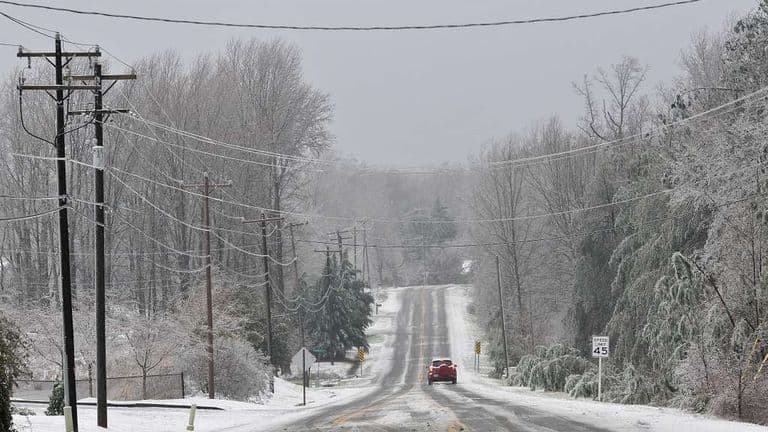 Major Winter Storm Sweeps Across the U.S., Affecting 70 Million People