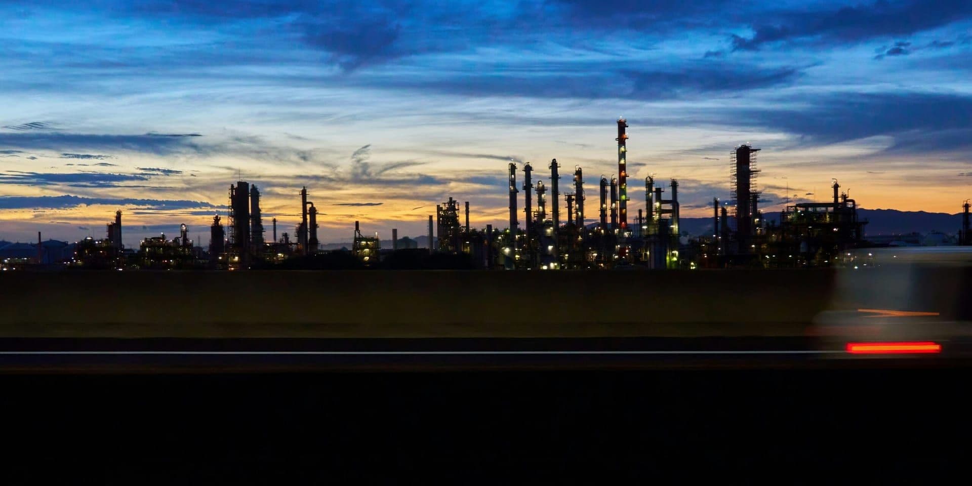 Chevron’s $53 B Hess Acquisition Cleared – Market Rallies, Growth Outlook Revised Upward