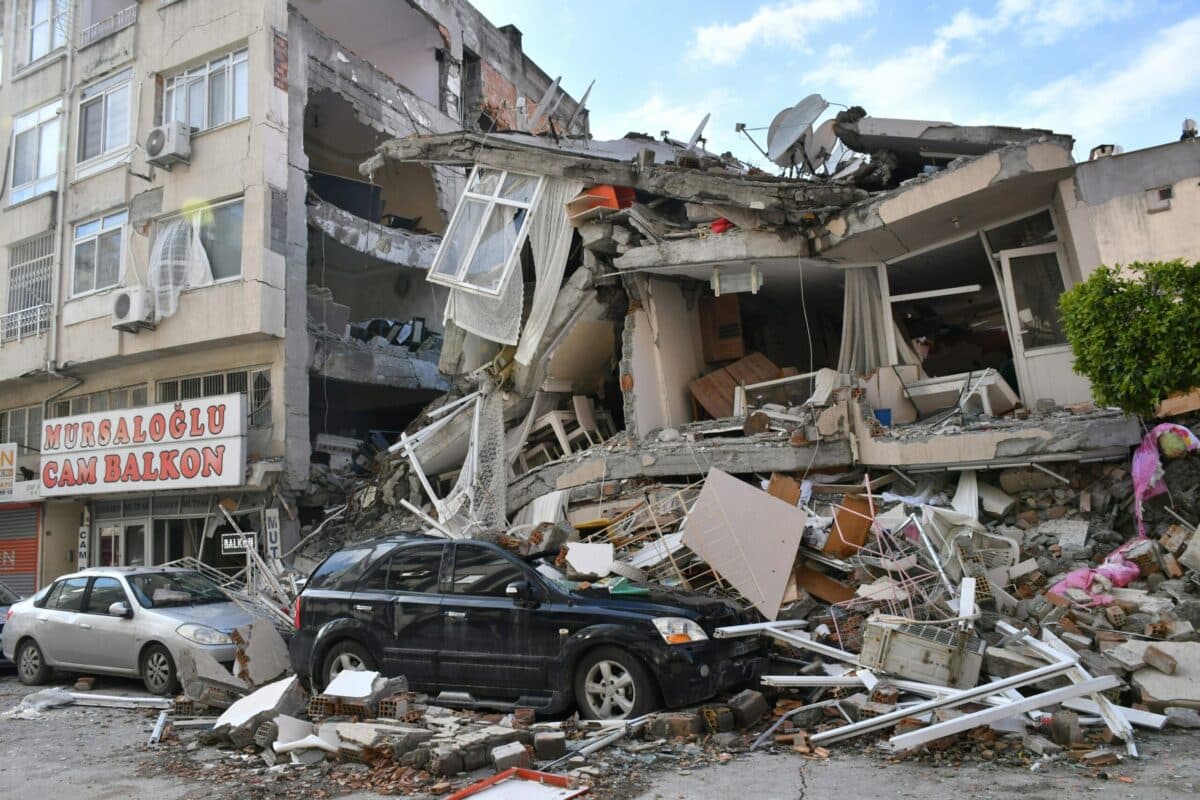 A Devastating Earthquake Strikes Japan’s Western Coast