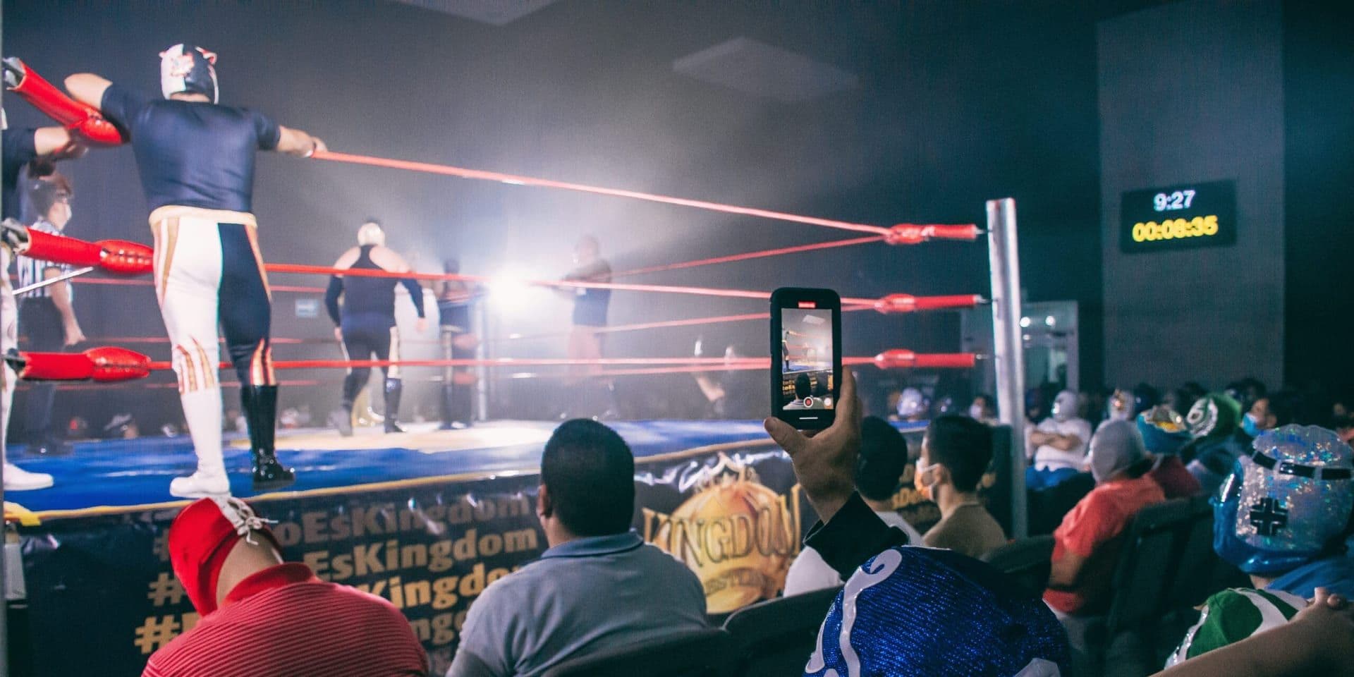 AEW Worlds End 2025 Delivers Championship Shifts and Year-End Spectacle