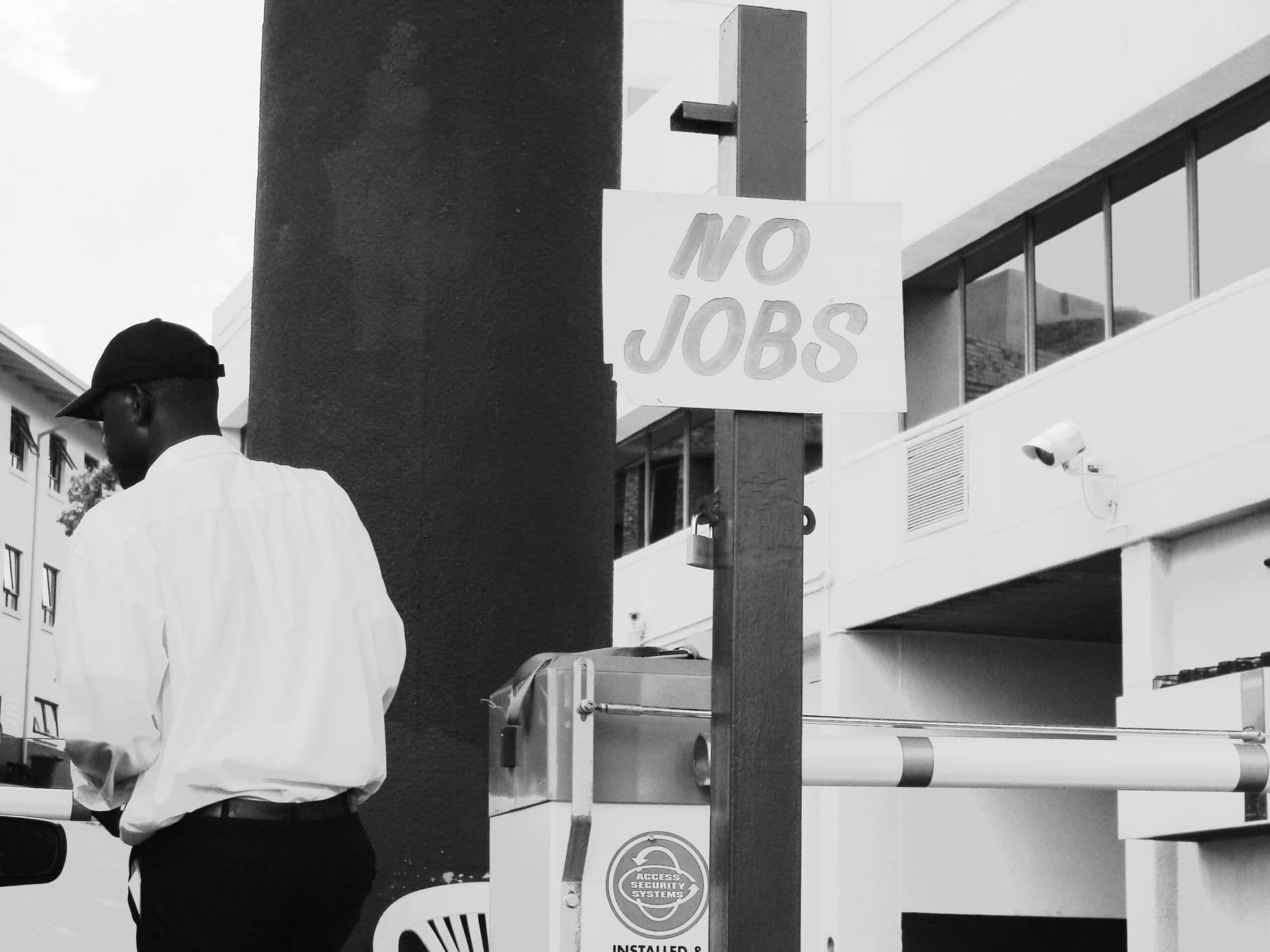 U.S. Job Growth Slows as Unemployment Rate Edges Up