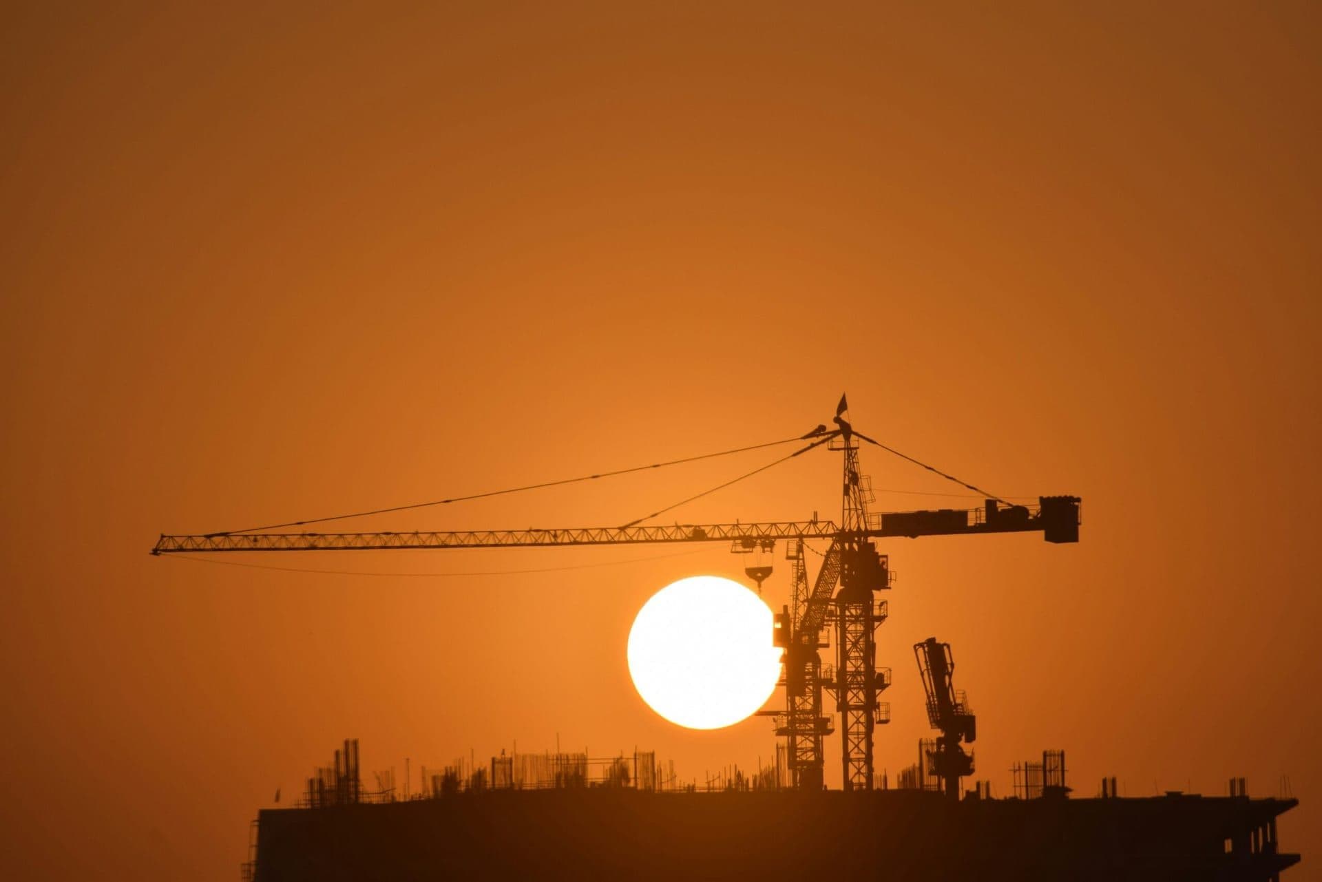 IMF Revises Global Growth Forecast Amid Rising Trade Tensions