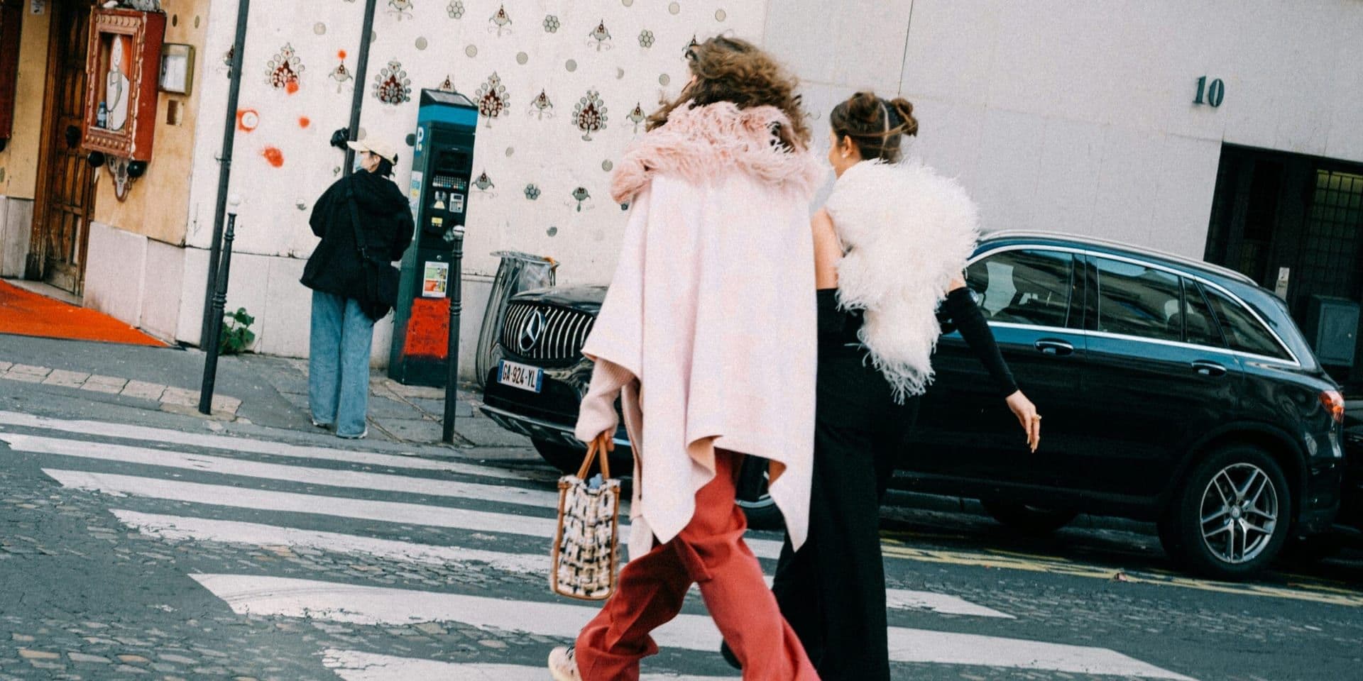 Zendaya and Sophie Turner Shine at Paris Fashion Week