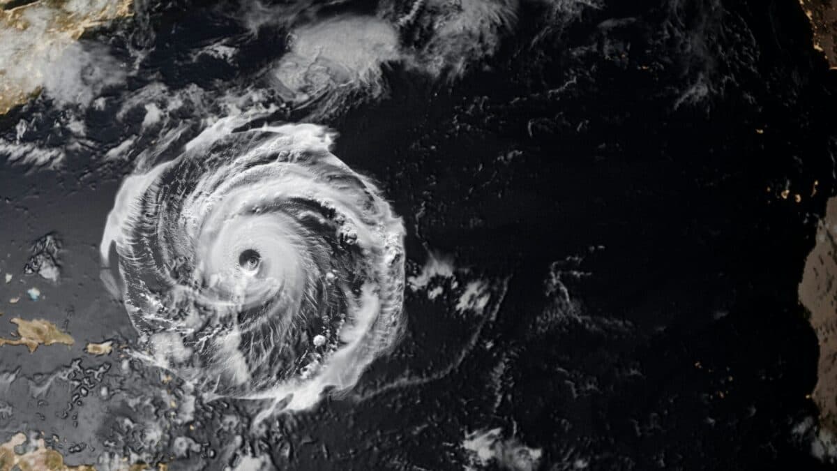 Hurricane Helene Strikes Florida as a Category 4 Storm, Leaving Devastation in Its Wake