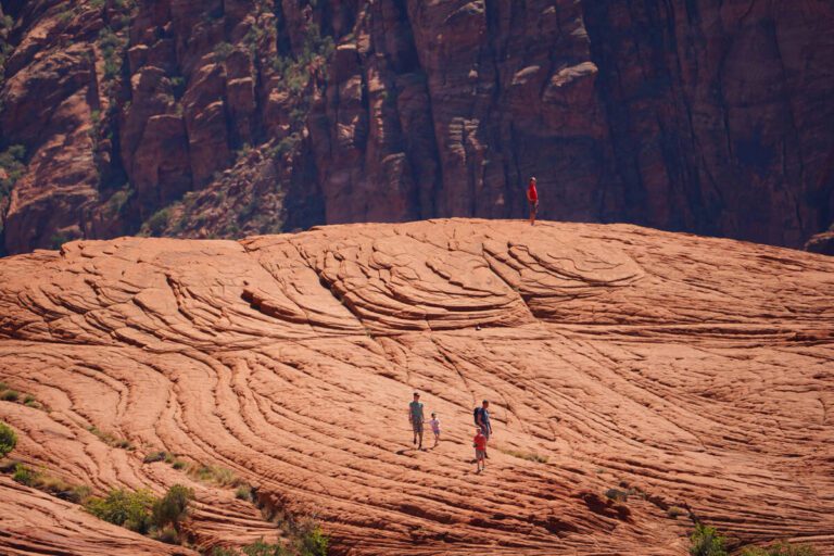 Discover the enchantment of southern utah's stunning parks