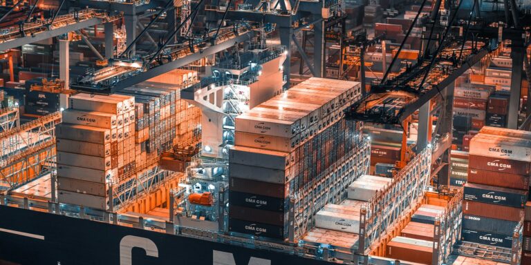 U.S. Manufacturers Report Mixed Export Performance as Tariffs Bite Ahead of Growth Push